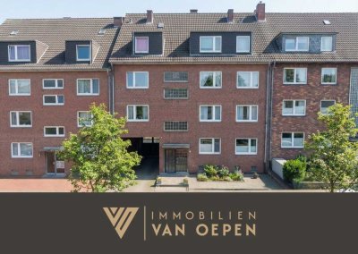 Modernisierte Erdgeschosswohnung in Bottrop-Stadtmitte mit 4 Zimmern und Balkon
