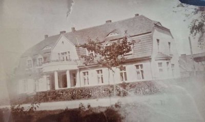 Freie Wohnung - Historisches Gutshaus als Mehrfamilienhaus kurz vor der Insel Usedom