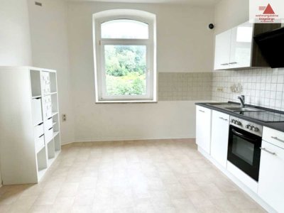 Großzügige Wohnung mit Einbauküche und Stellplatz in Annaberg Ortsteil Buchholz!!