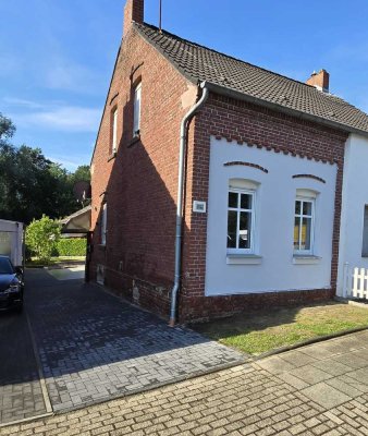 Charmantes Reihenhaus mit 3 Zimmern in Mülheim an der Ruhr - Heißen