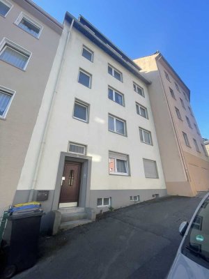 Helle, gemütliche 3-Zimmer-Erdgeschosswohnung mit Einbauküche in ruhiger Lage zu vermieten