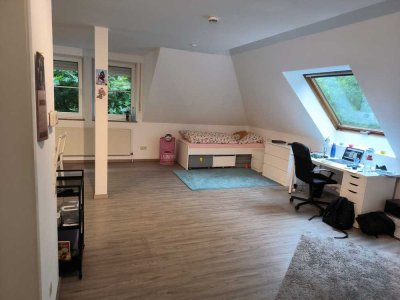 Gut gelegene 1-Raum-DG-Wohnung in Hamm