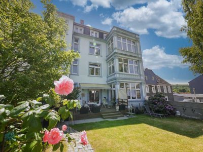 ***modernisierte Wohnung mit viel Platz und schöner Dachterrasse