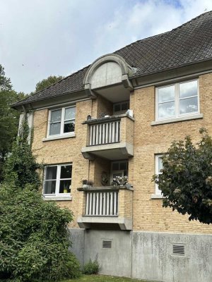 …sehr gepflegte Innenstadt-Wohnung mit Balkon und Tiefgarage
