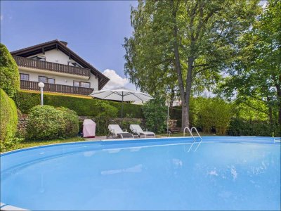Exklusives Einfamilienhaus am Godelsberg: Raffinesse trifft zeitlose Eleganz!