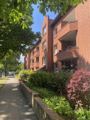 Döhren: Komfortable 2-Zi.-Whg. mit Balkon!