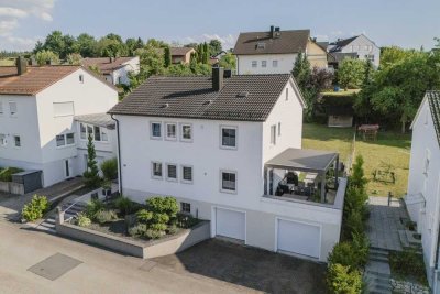 Technisch einwandfrei & modernisiert: Vielseitiges Zweifamilienhaus in Mainburg