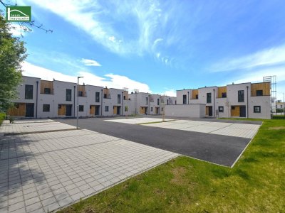 Stadt trifft Natur: Reihenhaus in wundervoller Lage mit vielen Extras! PROVISIONSFREI!