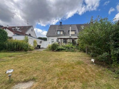 Elegantes Einfamilienhaus (DHH) mit Charme, Platz und Traumgrundstück in Kamen-Heeren