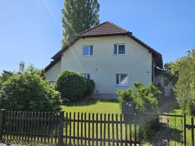 Begehrtes Wohnhaus mit Einliegerwohnung in Oberseifersdorf