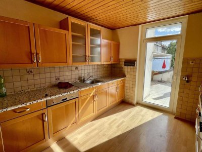 Einbauküche, Balkon & Garten: 3-Zimmerwohnung in der Nordstadt!