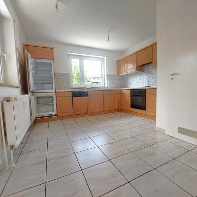 3 Zi. Whg., Zentrums- und Uninähe, kleine und ruhige Wohnanlage, Bad mit Fenster, Stellplatz