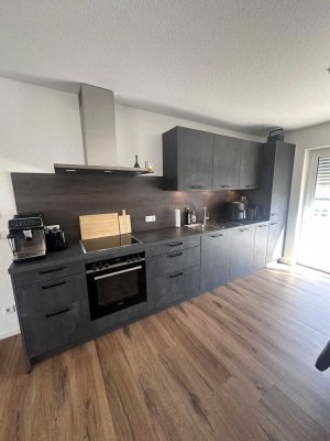 Neuwertige 3 Zimmer-Wohnung in 46734, Reken. Fussbodenh, Balkon, hochw. Einbauküche, Keller, Parkpl.