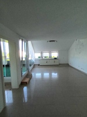 Ansprechende 2-Zimmer-Terrassenwohnung in Ravensburger Weststadt/Hochbergstrasse mit Einbauküche