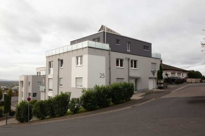 Über 230 m² feinstes Wohnen mit Fernblick - in Kleinostheim