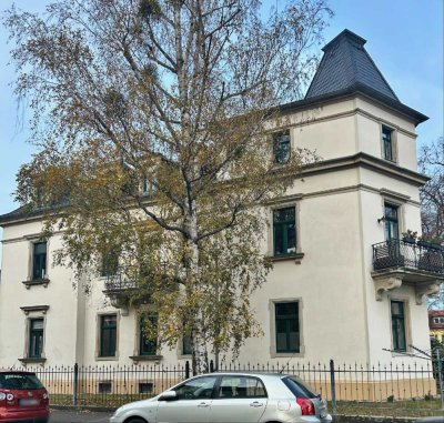 KAPITALANLAGE:  TOLLE HELLE 3-ZIMMER- WOHNUNG IN DRESDEN-KLEINZSCHACHWITZ!