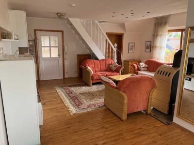 Charmante 4-Zimmer Dachgeschosswohnung mit Balkon in Hardegsen/Asche