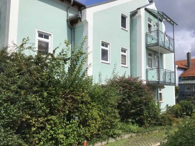 2-Raum-Terassenwohnung mit gehobener Innenausstattung mit EBK in Deggendorf