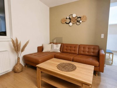 IDEAL FÜR SINGLES, PAARE ODER ANLEGER: WOHNUNG MIT EIGENGARTEN