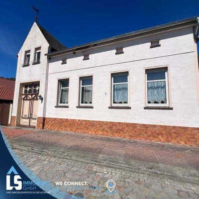 ehemaliges Gemeindehaus in Lüderitz zu verkaufen