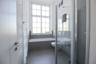 * 5 Zimmer * Loft *  Energie A* Fabrik Flair * Balkon * 2 Bäder * Stellplatz * 02/26 *