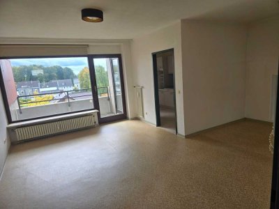 NUR WBS - 3 Zimmerwohnung für Personen ab 60 Jahre in Solingen-Wald!