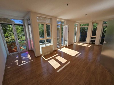 Nürnberger Strasse++Wundervolle Wohnung mit Terrasse und Einbauküche++