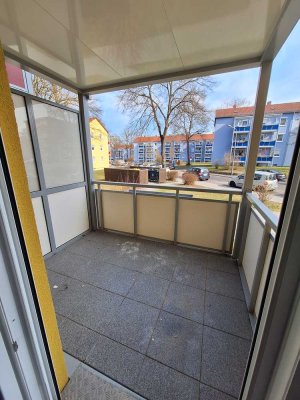 für Singles: gepflegte Einzimmerwohnung mit Balkon in Langwasser zu vermieten!