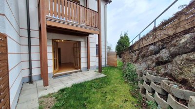 73m² HELLE FREUNDLICHE WOHNUNG MIT TERRASSE!
