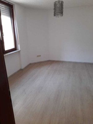 Wohnen mit Charakter: Zweizimmerwohnung in Karlsruhe-Mühlburg