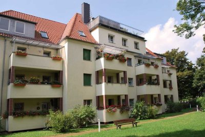 3-Raum-Dachgeschosswohnung mit TL-Bad und Wohnküche