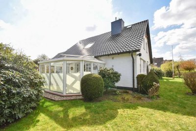 Henstedt-Ulzburg – Rhen: Charmantes Zuhause mit Garten in ruhiger Lage – Einziehen & genießen...