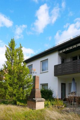 Söhrewald-Wattenbach-Großzügiges Einfamilienhaus mit wunderschönem Gartengrundstück und Fernblick