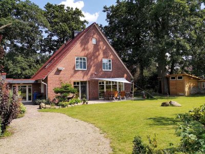 "Land in Sicht" Exklusive Wohnung im schönen Buchholz, 80m² plus Spitzboden