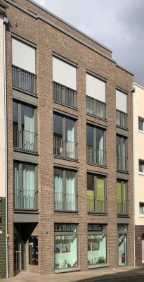 Attraktive, moderne 2-Zimmer-Wohnung mit Balkon, nahe der Fussgängerzone!
