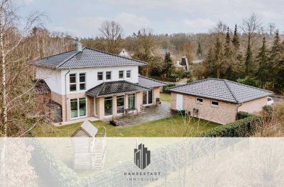 Ein echter Familientraum: gepflegte Stadtvilla in Adendorf!