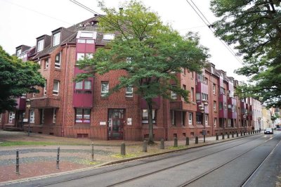 Urbanes Leben im Herzen von Neuss - Exklusive 4-Zimmer-Wohnung mit EBK und Tiefgarage