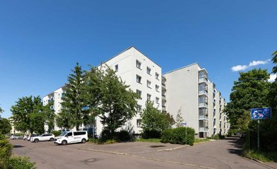 Single-Wohnung mit neuem Balkon