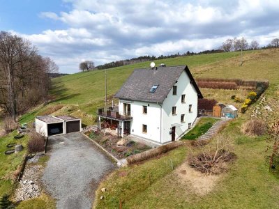 Einfamilienhaus in unverbaubarer Randlage mit Balkon, Terrasse, Garage, EBK ...