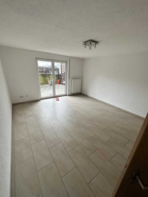 Attraktive 3-Zimmer-Wohnung mit großer Terrasse und Einbauküche in Ramstein-Miesenbach