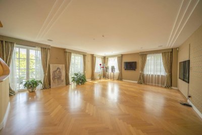 Willkommen in Ihrem neuen Zuhause – einer traumhaften Villa im begehrten 19. Bezirk