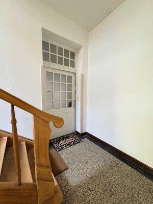 Trier- fußläufig zur Innenstadt Modernisierte 3-Zimmer-Wohnung mit Balkon