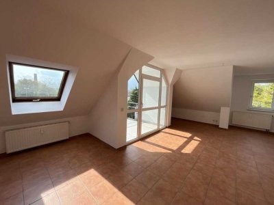 Schöne 3-Zi.-Dachwohnung in 01127 Dresden