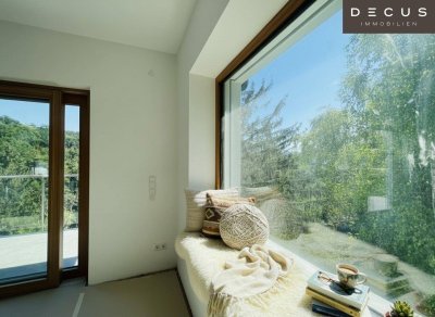 WALDCHALET IN TOPLAGE - MIT TERRASSEN GARTEN STELLPLATZ FÜR DREI AUTOS