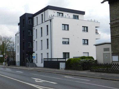 „Moderne 2-Zimmer-Wohnung mit Balkon – Erstbezug nach Renovierung“