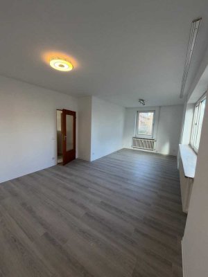 Schöne 3-Zimmer- Erdgeschoss Wohnung in ruhiger Lage zu vermieten - BS-Stöckheim