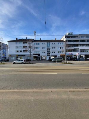 Komplex aus Wohn Vorder- & Hinterhaus, 2 Gewerbeeinheiten & Garagenhof in guter Lage Darmstadts