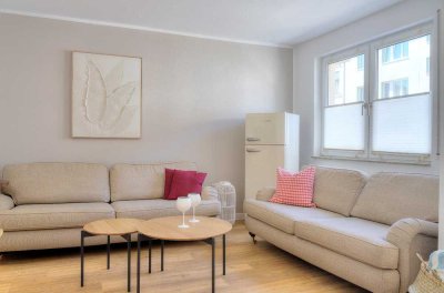 Zuhause auf Zeit - Möbliertes Appartement mit PKW Stellplatz in toller Lage.