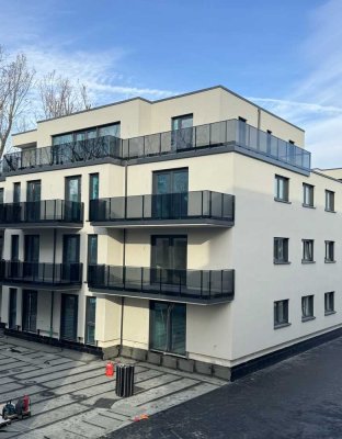Neubau Erstbezug barrierefreie 3-Zimmer-Wohnung mit Balkon