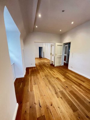 Exklusive 6-Zimmer-Luxuswohnung in Köln-Marienburg